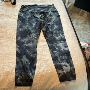 Lululemon legging pants size 12